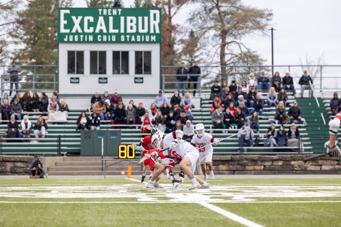 Sam MacDonald tracks down one of his many faceoff wins in Saturday\'s McGill victory. (Photo: Trent Athletics)